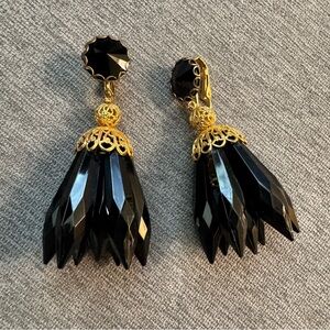 Vintage 1980s Black Plastic Drop Clip-On Earrings